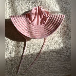 Ruffle Butts baby sun hat